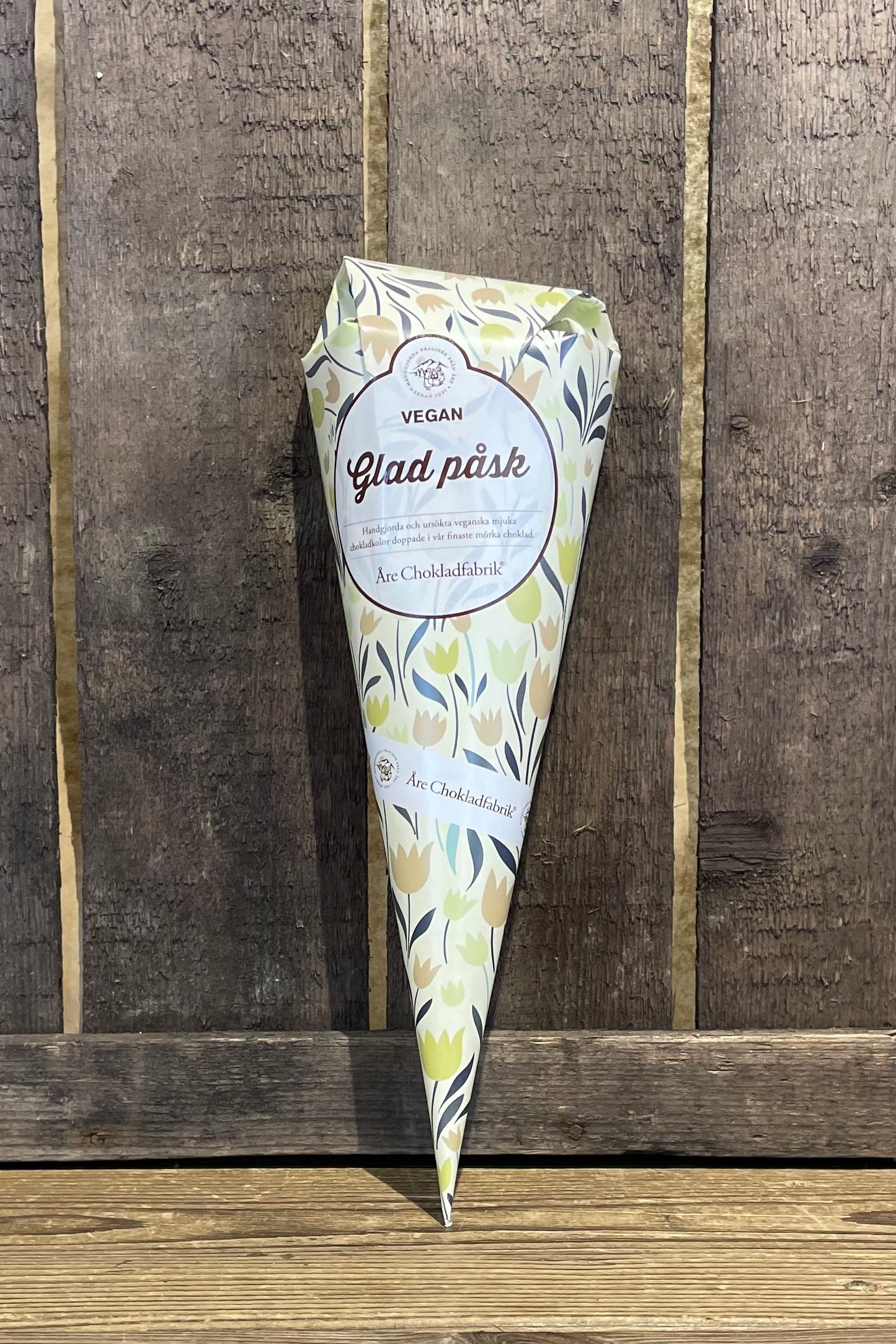 Vegansk chokladkola doppad i mörk choklad