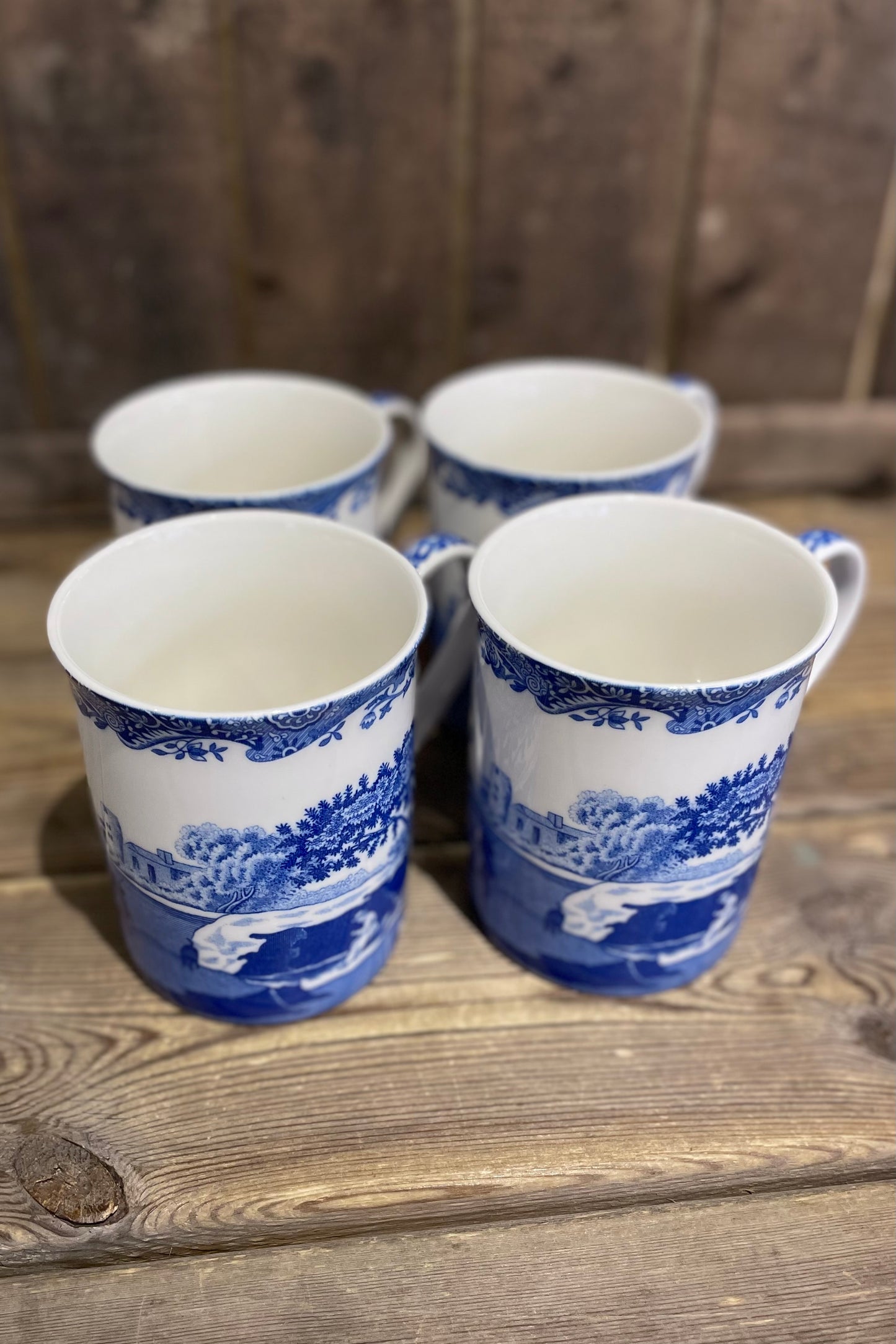 Spode set med 4 muggar