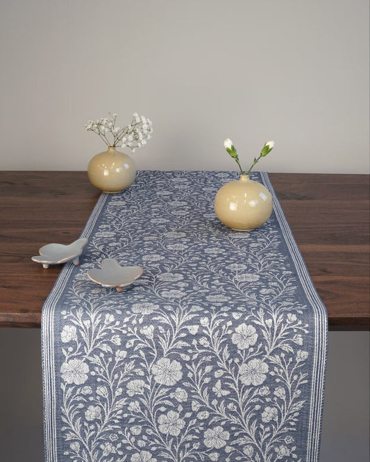 Blååker löpare  Jeansblå- Hanna Wendelbo - 35*110 cm
