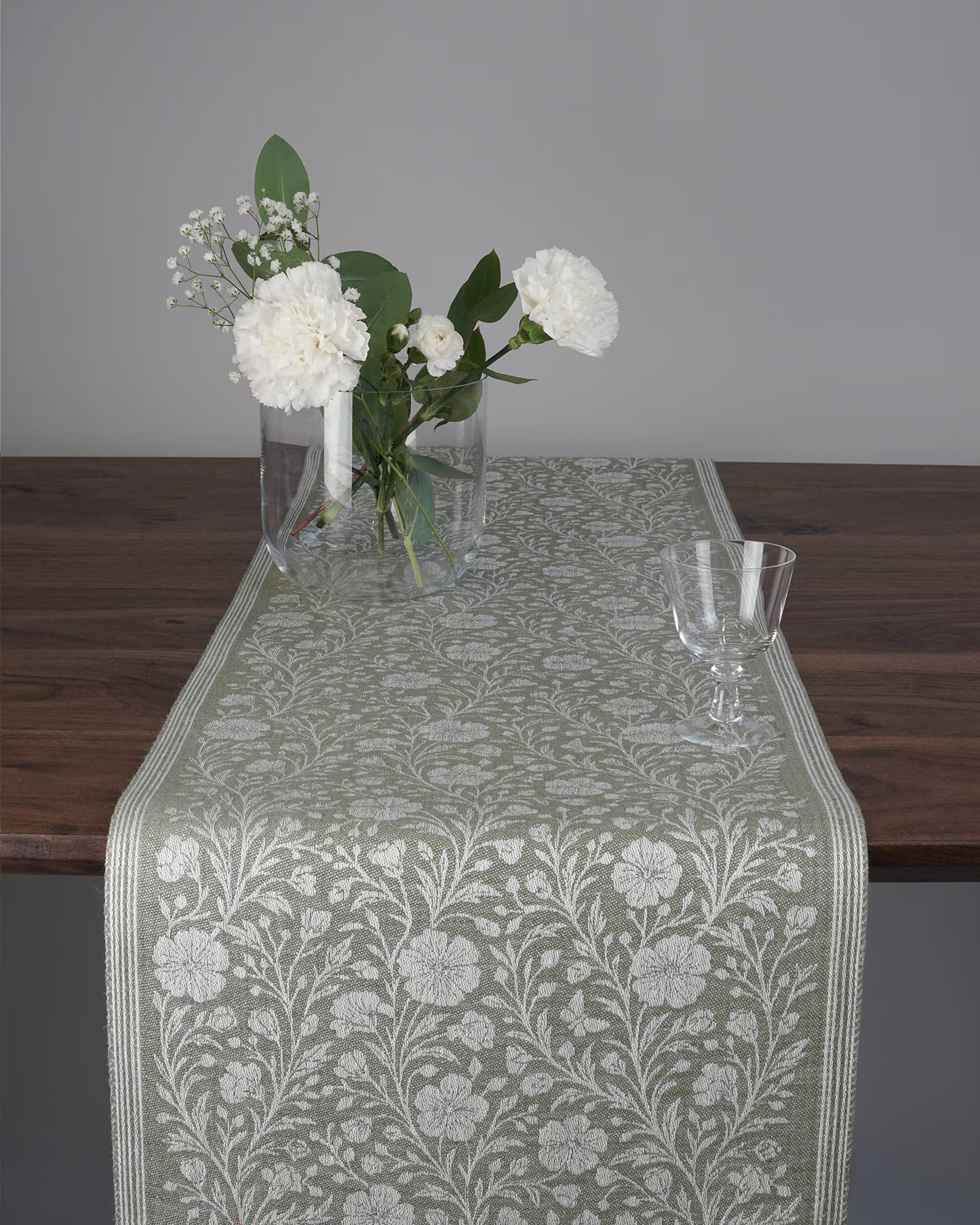 Blååker löpare Dimgrön- Hanna Wendelbo - 35*110 cm
