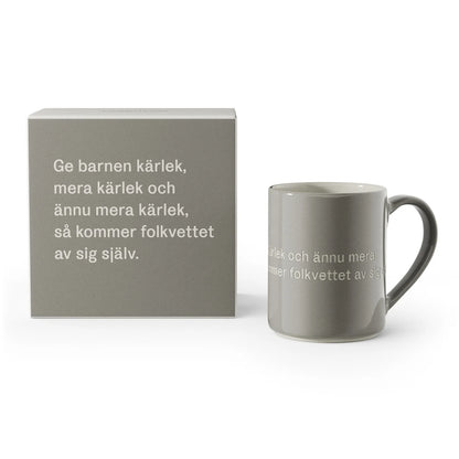 Astrid Lindgren Mugg - Ge barnen kärlek